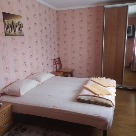Guest House Cherepaha Kamenec Podolský Exteriér fotografie